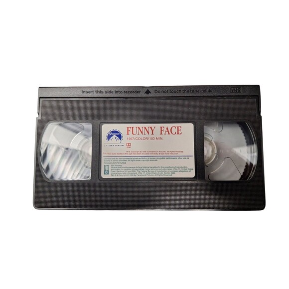 Funny Face (VHS, 1995) Audrey Hepburn Fred Astaire Tested Classic Musical Paris - Picture 3 of 3